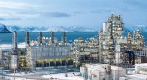 Linde-Gas-Europes-Largest-LNG-plant-700x386